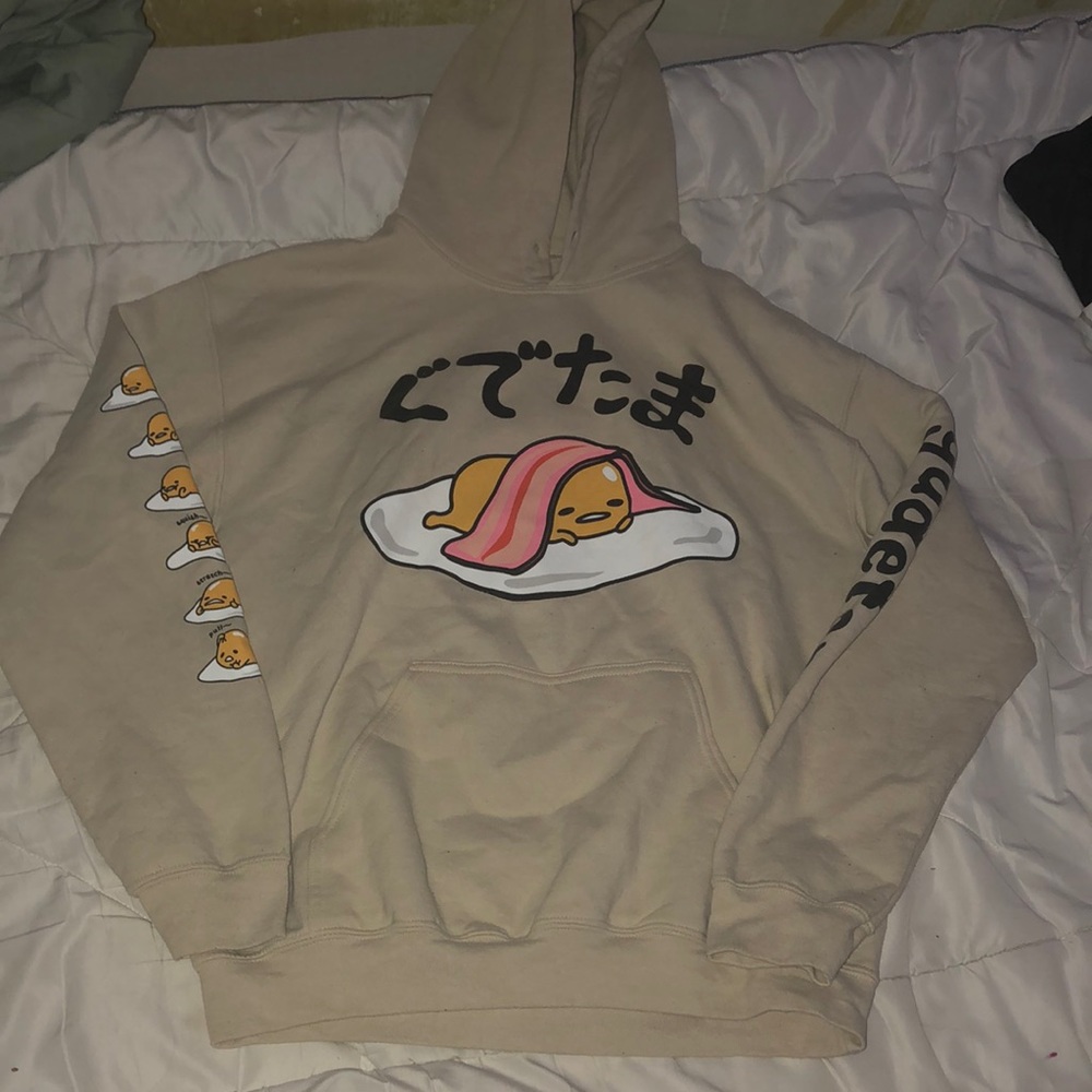 Gudetama beige XL hoodie by Sanrio *(barely used)